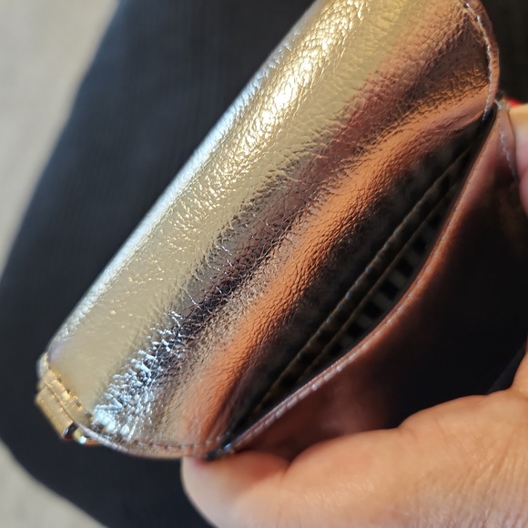 NWOT KATE SPADE Italian Pebble Leather Metallic Gold Crossbody Phone Bag - Picture 7 of 15